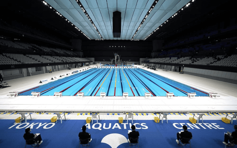 the interior of Tokyo Olympic Swimming Center